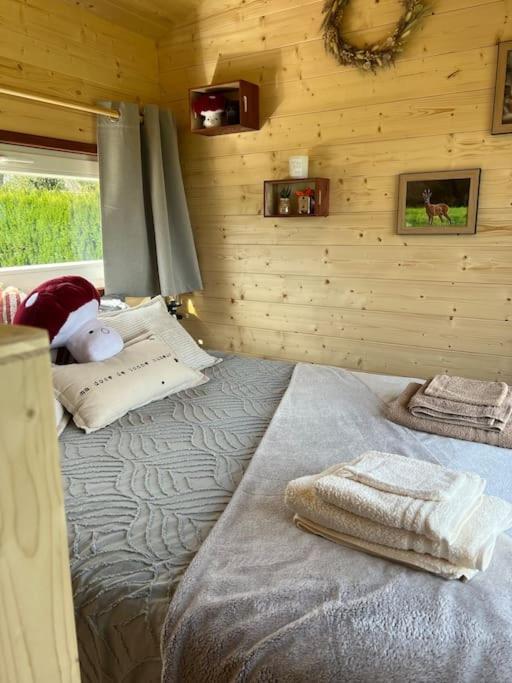 La Tiny House, La Chandeleytte Holiday home Champdray